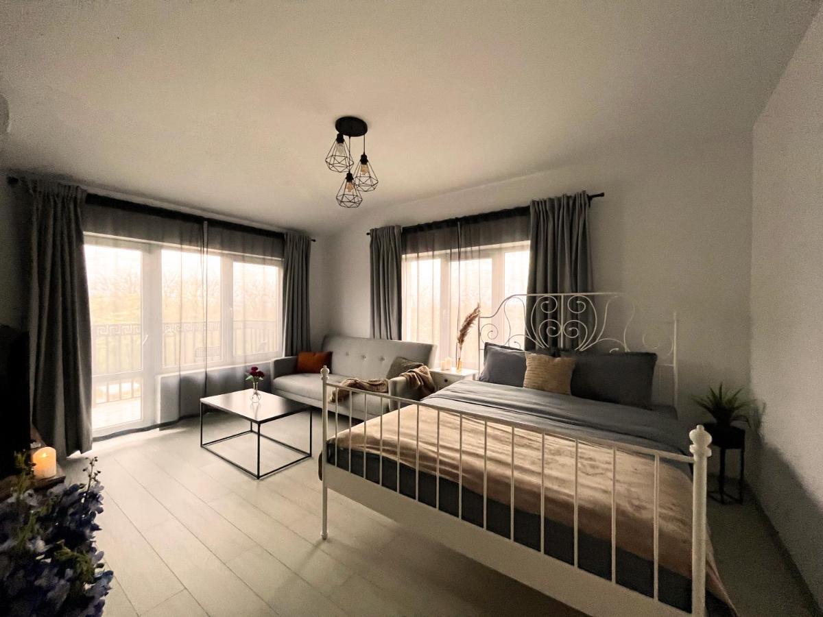 Superb Apartment 35 Voucere Vacanta Zero74Unu236Optsute Iasi Eksteriør billede